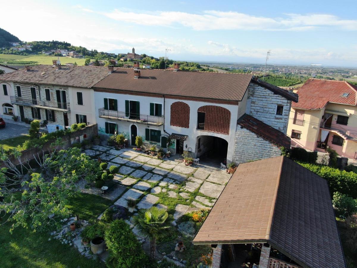 B&B Il Casale Di Andrea & Simona Camino Exterior photo